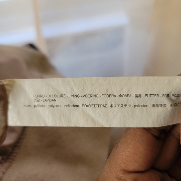 Zara:Faux Leather Jacket w/ Ruffle & Peplu… - Picture 5 of 12